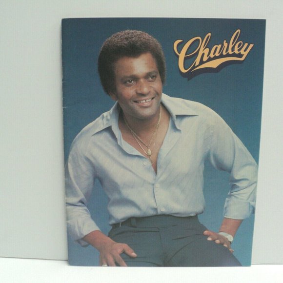Other - Charley Pride SIGNED Souvenir Book 20 Pages Rare